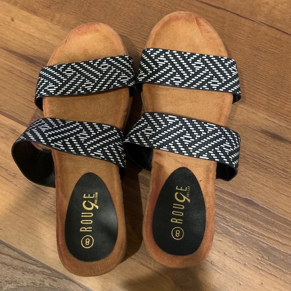 Black & White Printed Sandals